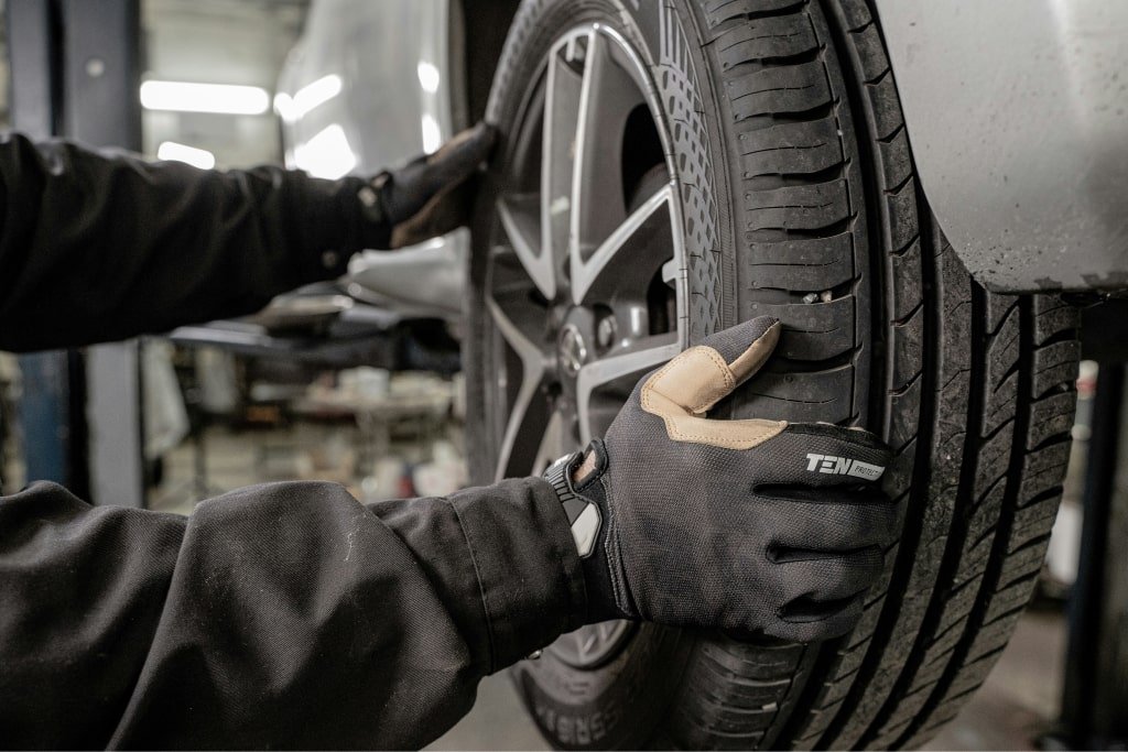 Aligning balancing and caring for your car tires | tyre shop singapore | tire pte ltd